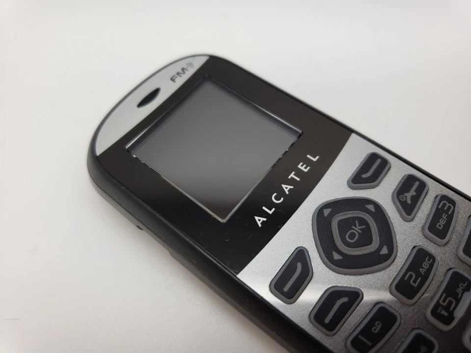 UNLOCKED Great Condition ALCATEL One Touch 209 Dark grey Mobile Phone - Image 2 of 4