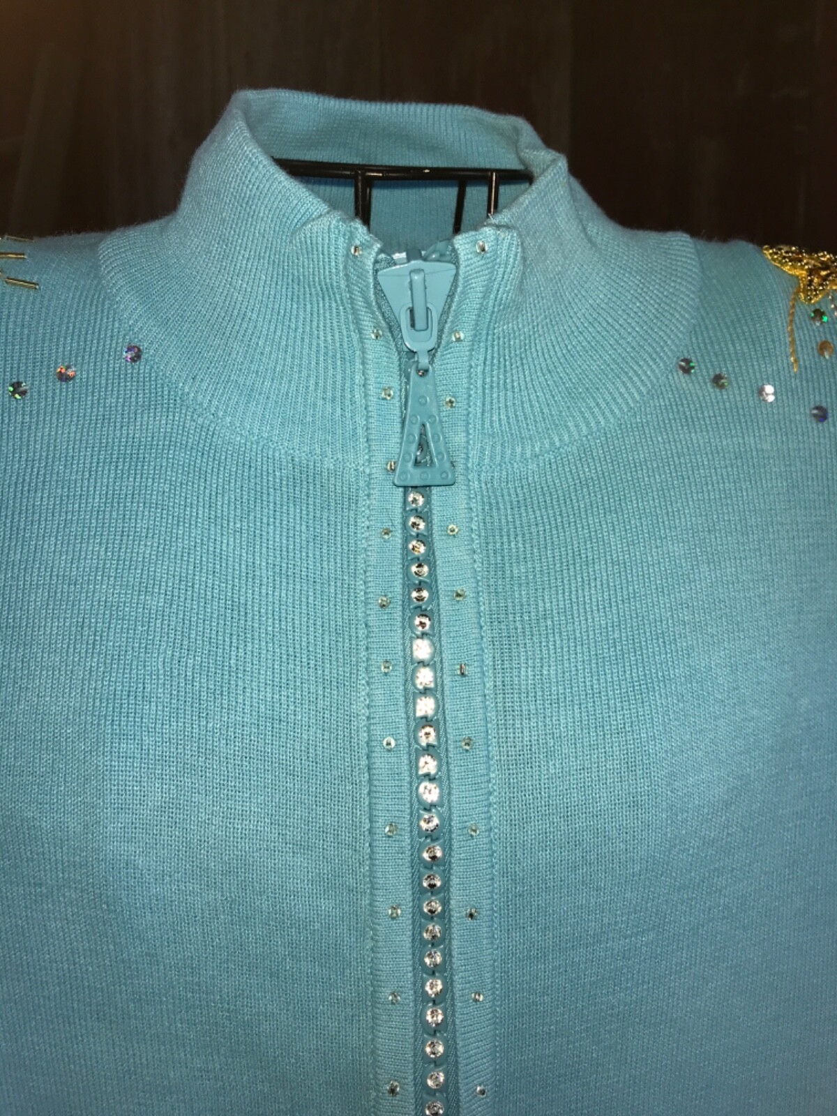 Picture 2 of 6