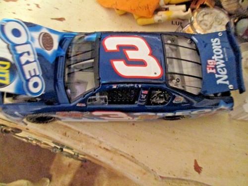 2002 acción 1:24 escala #3 Dale Earnhardt Jr. Ritz/Oreo Monte Carlo - Imagen 3 de 3