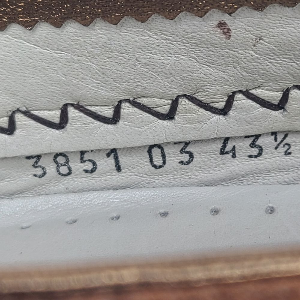 Bottega Veneta Two Tone Stitch Detail Bronze Tan Flats Size 43.5 thumbnail 9