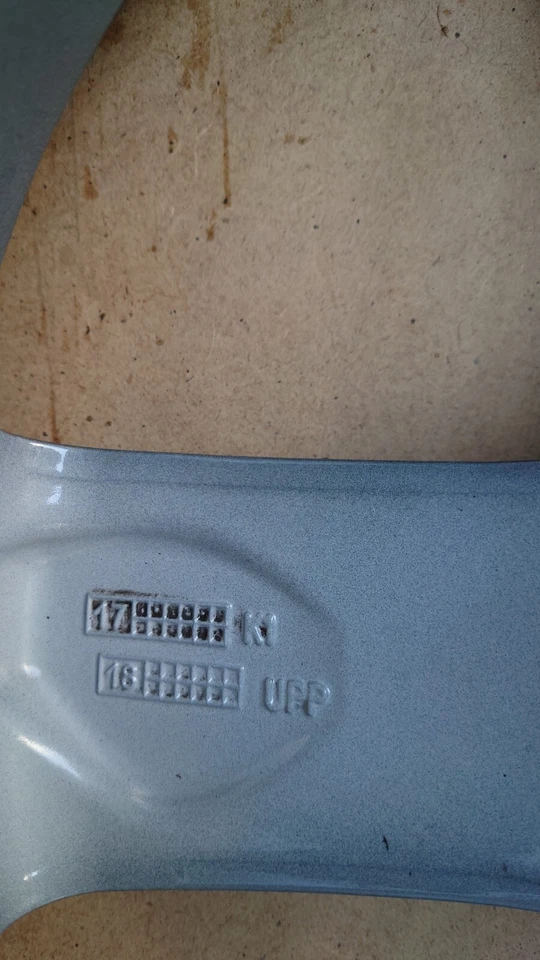 ALU - FELGEN Marke RIAL Kodiak Graphit - neuwertig mit Pirelli-Sommerreifen - Bild 4 von 4