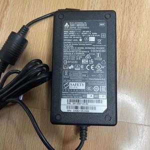 Cisco Netzteil AC Adapter PWR-30W-AC für Serie C880 Router 880 881 886 888