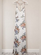 Rue21 Floral V-Neck Open Back Dress/Lace Back