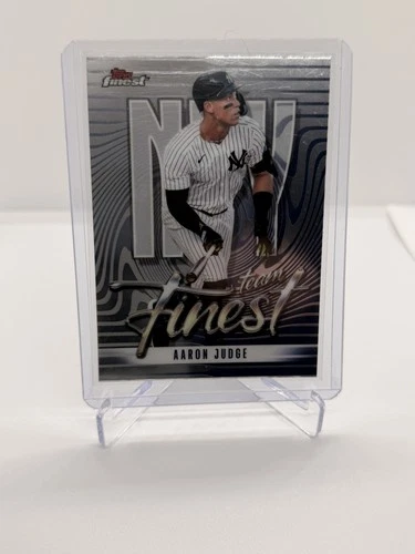 2026 Topps Finest Aaron Judge Refractor (RAW)