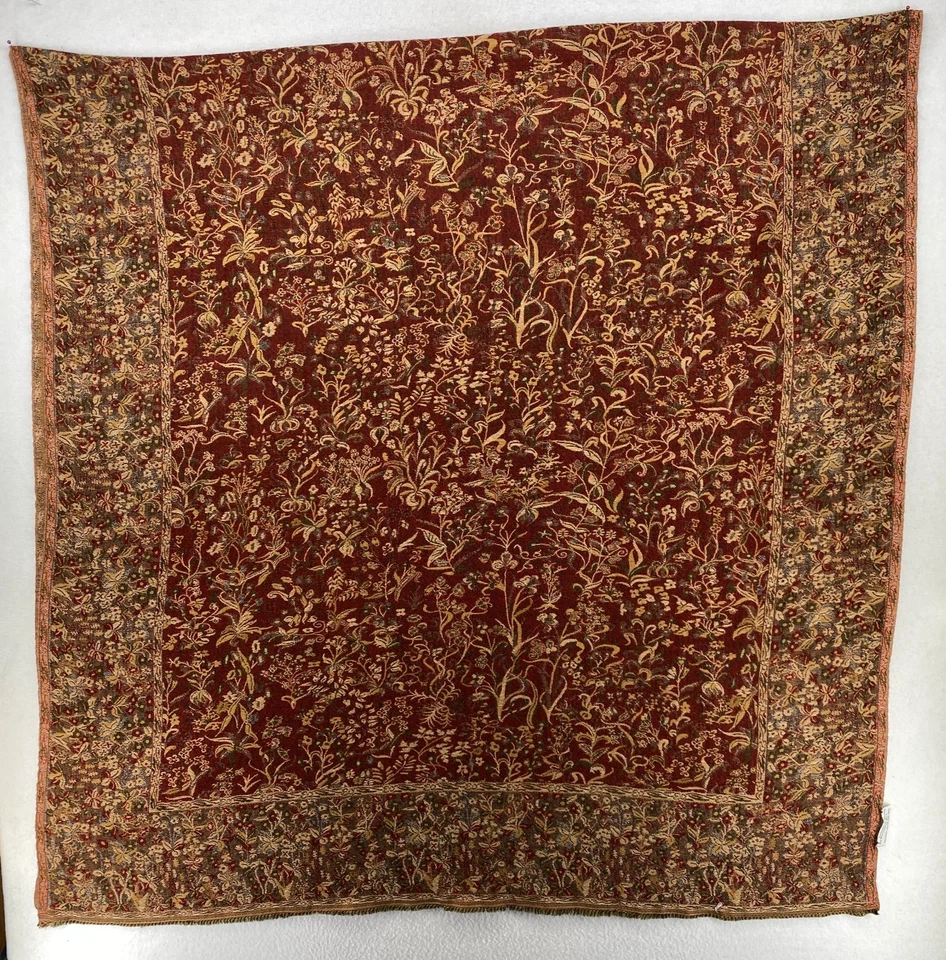 METROPOLITAN MUSEUM OF ART Table Cloth Tapestry Throw Jacquard Wool Burgundy NEW - Image 3 of 4