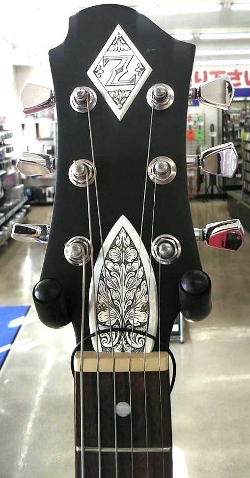 ゼマイティス c24su black pearl front ZEMAITIS Casimere Superior Series Black Pearl Diamond Guitar C24SU