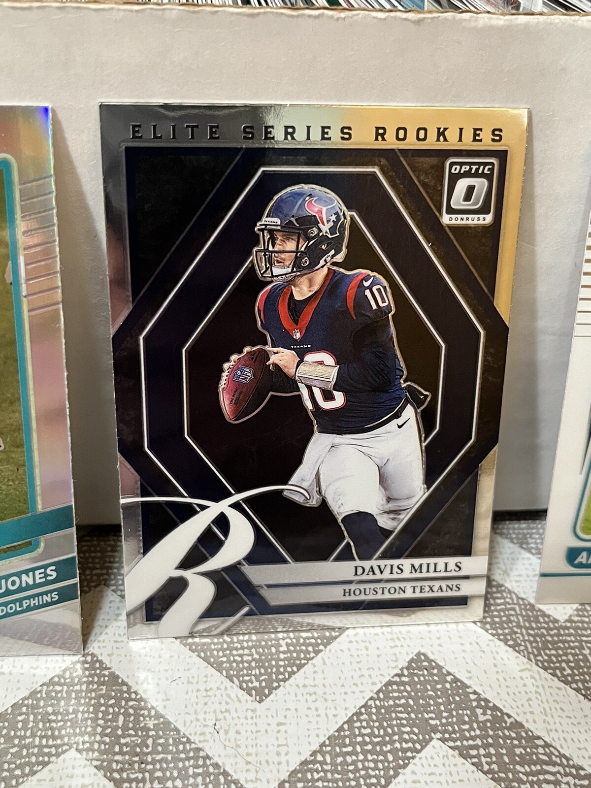 2021 Donruss Elite Series Rookies RC Rookie Davis Mills #ESR-DMI Houston Texans
