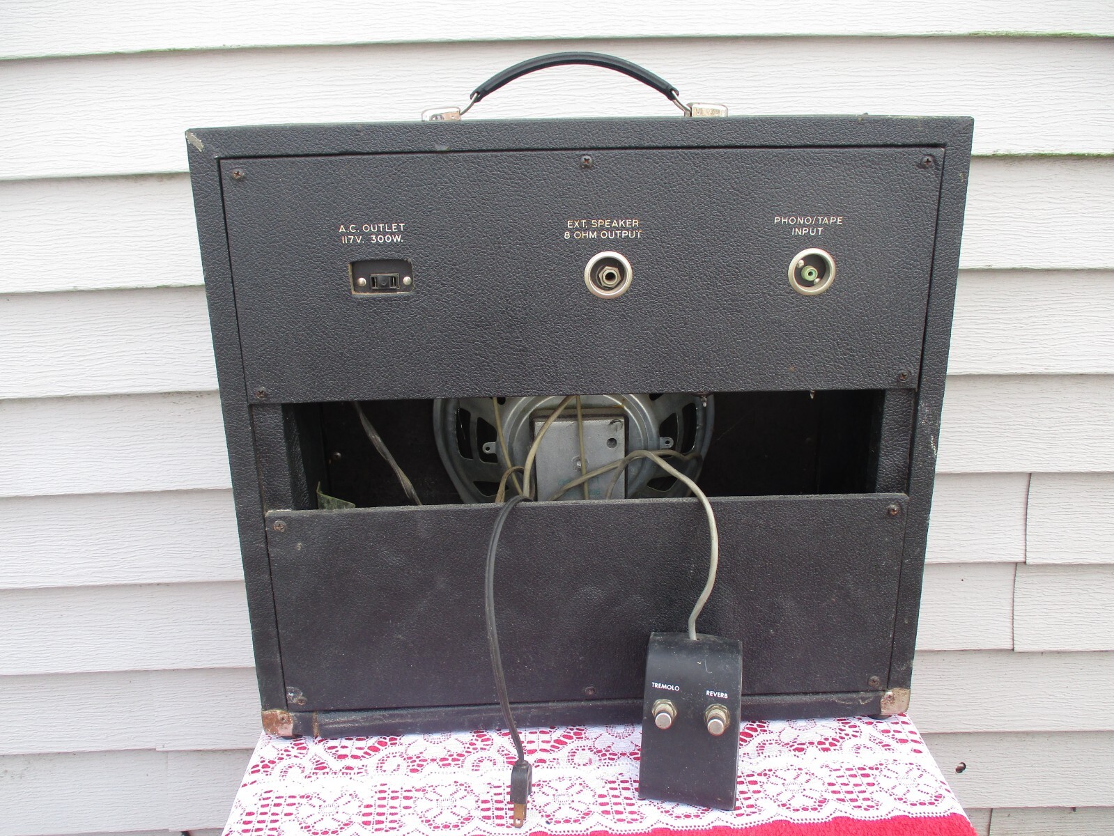 Vintage KALAMAZOO REVERB 12 Tube AMP w/Tremolo Foot Switch UNTESTED
