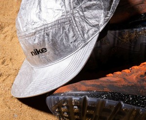 nike mars landing cap