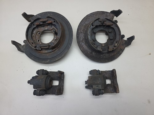 Jeep Grand Cherokee ZJ 94-98 35 44 Rear Disc Brake Caliper Mounts Dust Shields