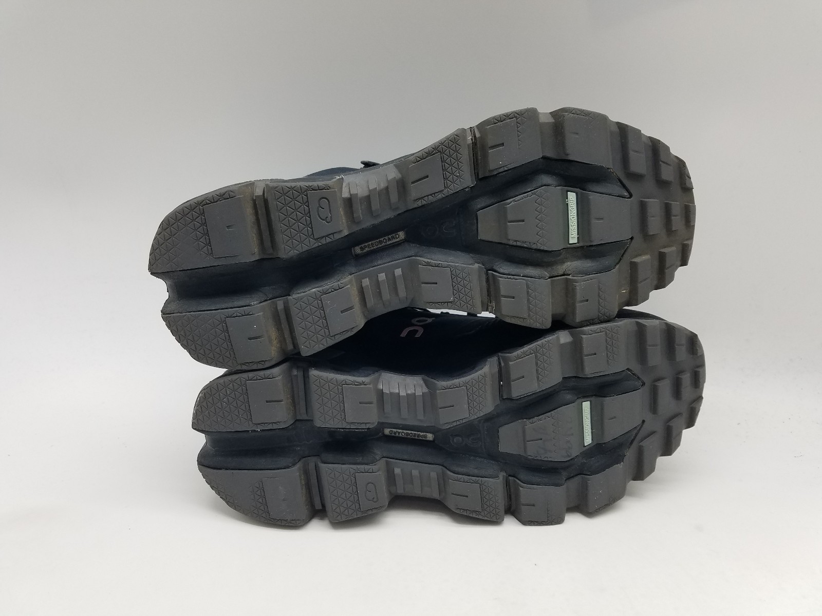 On Cloudwander Swiss Engineering Waterproof Women… - image 9