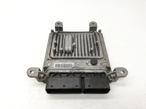 MERCEDES-BENZ E-KLASSE Motorsteuergerät A6519007500 / A0064461540 2010 4182974