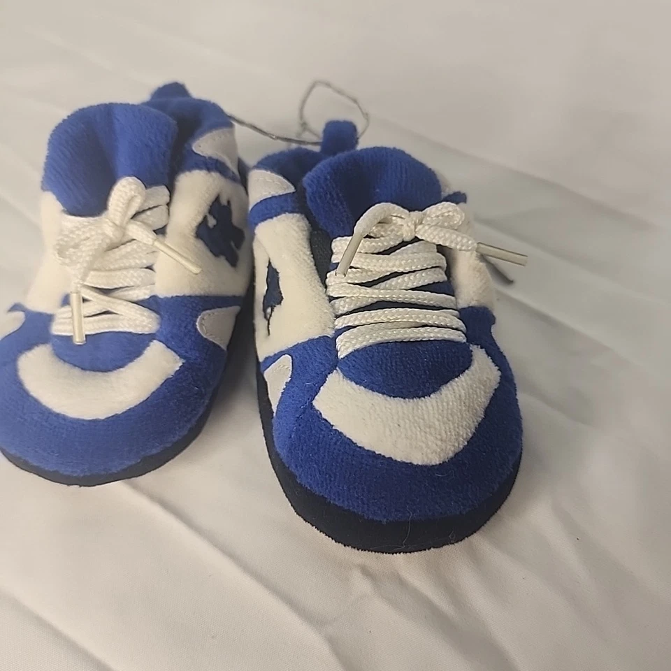 University of Kentucky Wildcats NCAA Baby First Slippers Birth-9 Mo. Comfy Feet - Image 3 of 4