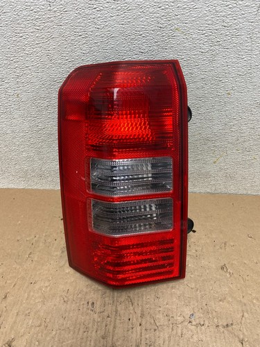 2008 to 2016 Jeep Patriot Left Lh Driver Side Tail Light Oem Q1888 DW