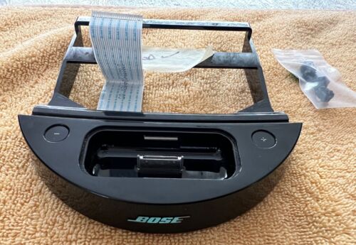 Bose Sounddock Series ii 30 Pin Connector with Ribbon Connector and Cradle - Picture 3 of 3