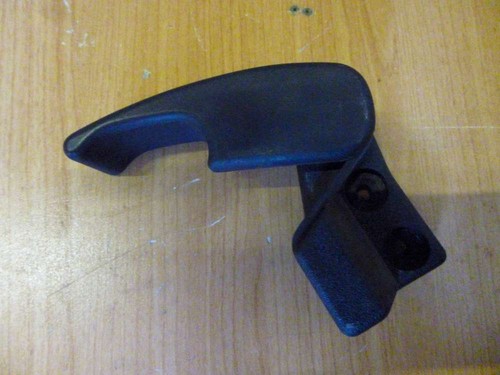 VW Golf III  Motorhaubenöffner Haubenöffner Öffner 1H1823533