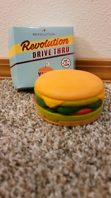 NEW REVOLUTION DRIVE THRU VEGAN STACK EYESHADOW  PALETTE