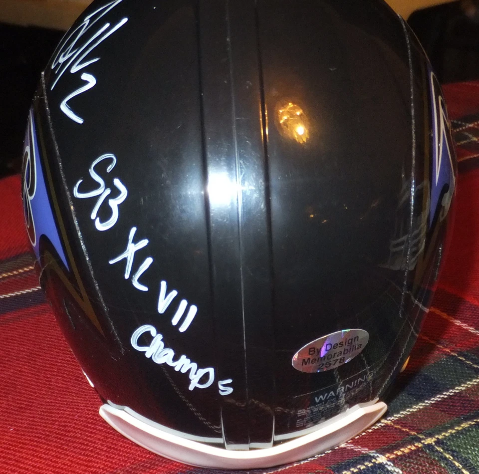 Minicasco autografiado Tyrod Taylor - Baltimore Ravens con certificado de autenticidad BDS #2578 Foto 2 de 4