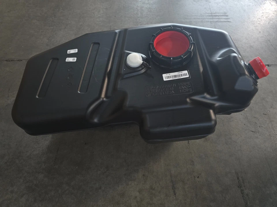 Tanque de combustible de gasolina Can-Am Maverick R Base 77" 2024 2025 24 25 709001204 Foto 4 de 4