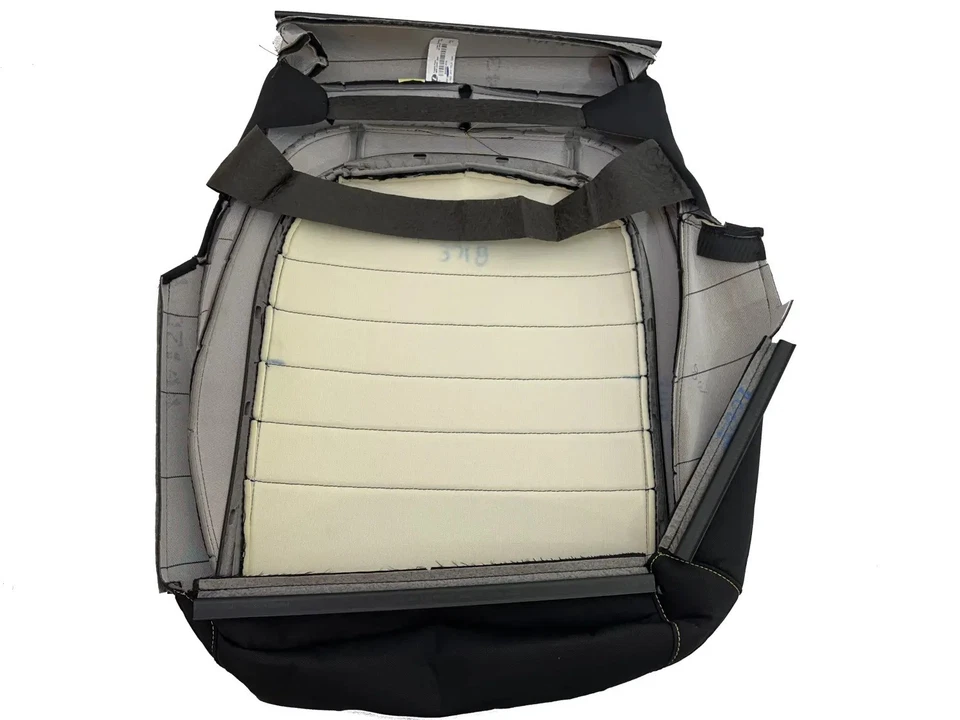 Original Seat Cover Seat Right VW Beetle GSR 5C Passenger Seat Fabric Leather - Image 3 of 4