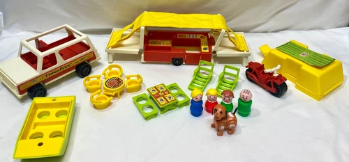 Vintage Fisher Price Little People Play Family Car & Pop-Up Camper 992