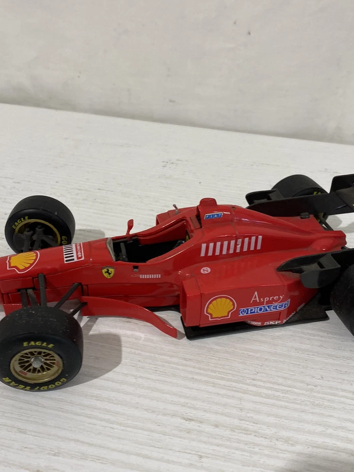 Ferrari F310 vintage - Schumacher - Formula 1 - 1:20 scale - Maisto Shell 1996 - Immagine 4 di 4