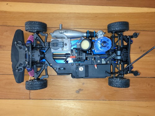 KYOSHO FW05 2SPEED 4X4 1/10 SCALE NITRO PORSCHE TOURING CAR RTR KIT - Picture 2 of 18