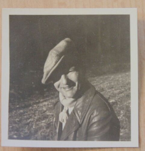 Foto 1935 mann boy mütze Lederjacke Vintage M1 - Afbeelding 1 van 2