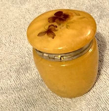 VTG 1970's LEFTON Yellow Alabaster Hinged Trinket/Ring Dish-PurpleFloral Lid-EUC