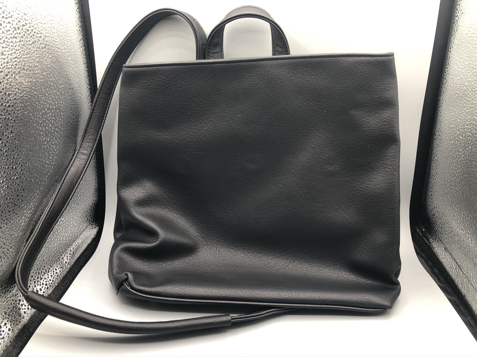 Magnolia And Vine Return Policy On Versa Bags