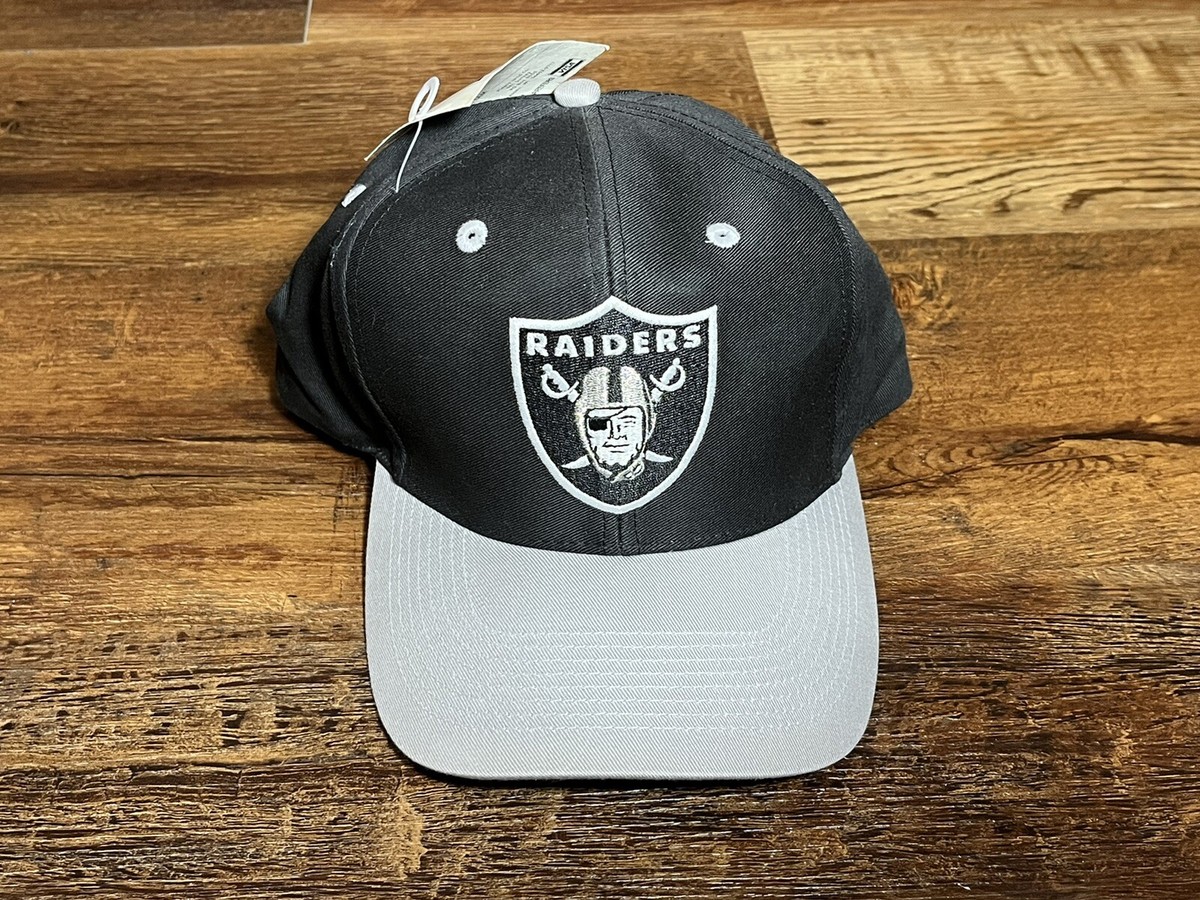 Vintage NWT NFL LOS ANGELES OAKLAND RAIDERS LOGO ATHLETIC SNAPBACK 