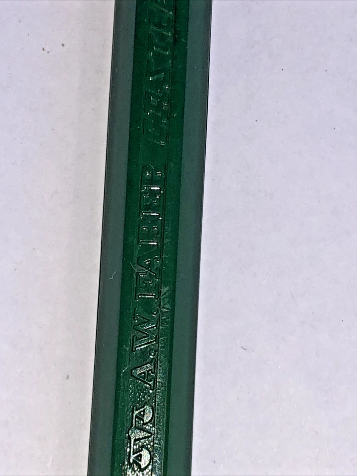 Paquete de 12 plomo de dibujo Staedtler-Marte de colección + lápiz Faber Castell + curva Dargue Foto 4 de 4