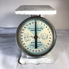 Vintage American Family Nursery Scale 30-lb Weight Capacity