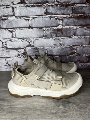 Teva Outflow Universal Birch Feather Tan Water Shoes Women 9.5M US/40.5 1136310