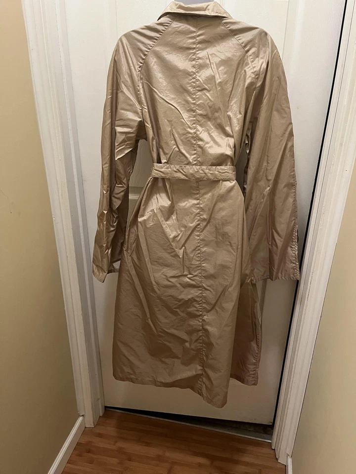 Casaco Totes feminino 14 trench coat com cinto removível capuz jaqueta de chuva náilon - Imagem 2 de 4