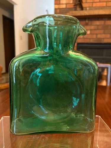 Blenko Hand Blown Glass Green Double Spout Water Decanter Pitcher Cafe Vase EXC!