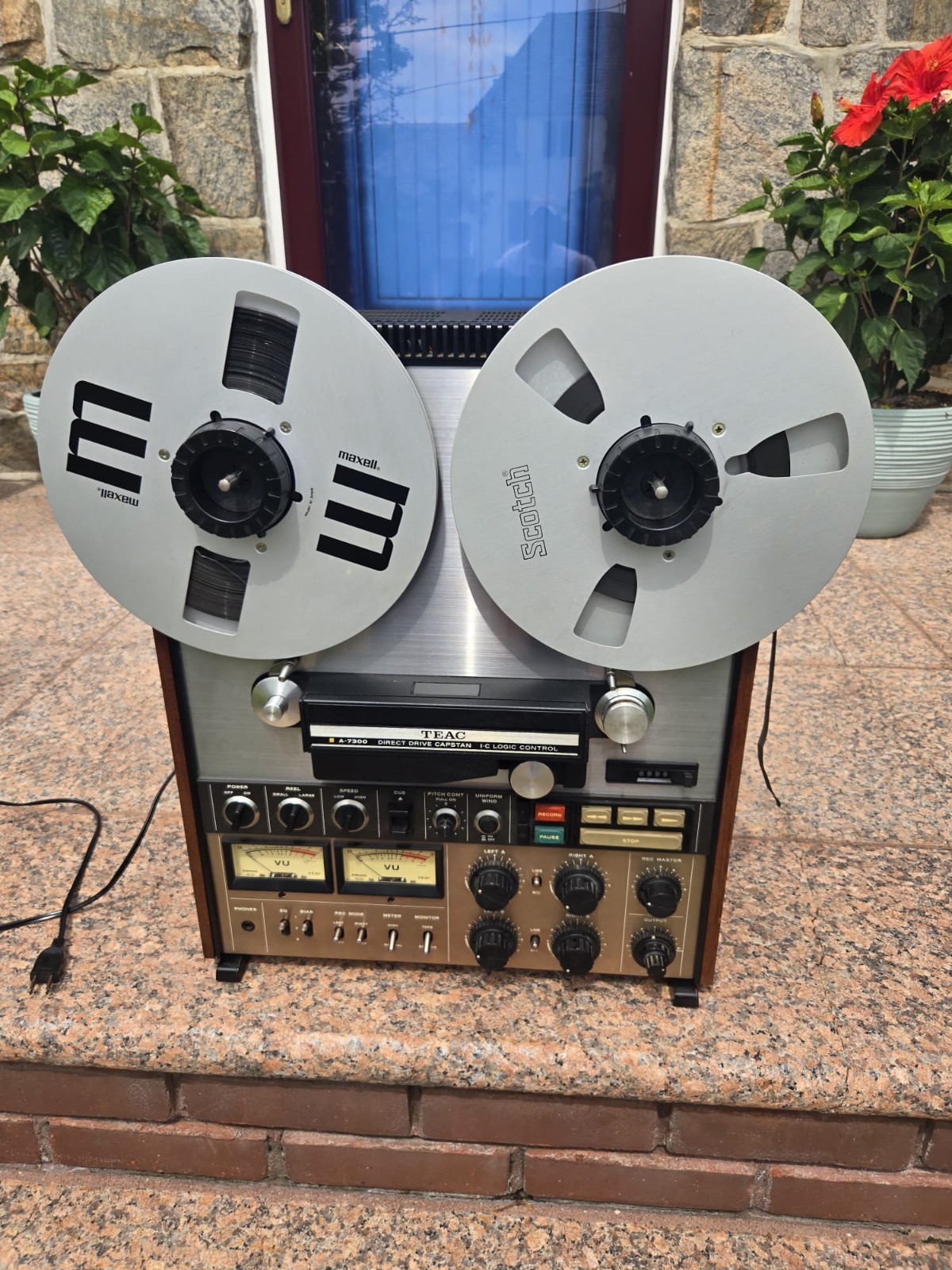 Teac A-7300 vintage audio equipment - eBay listing photo 1