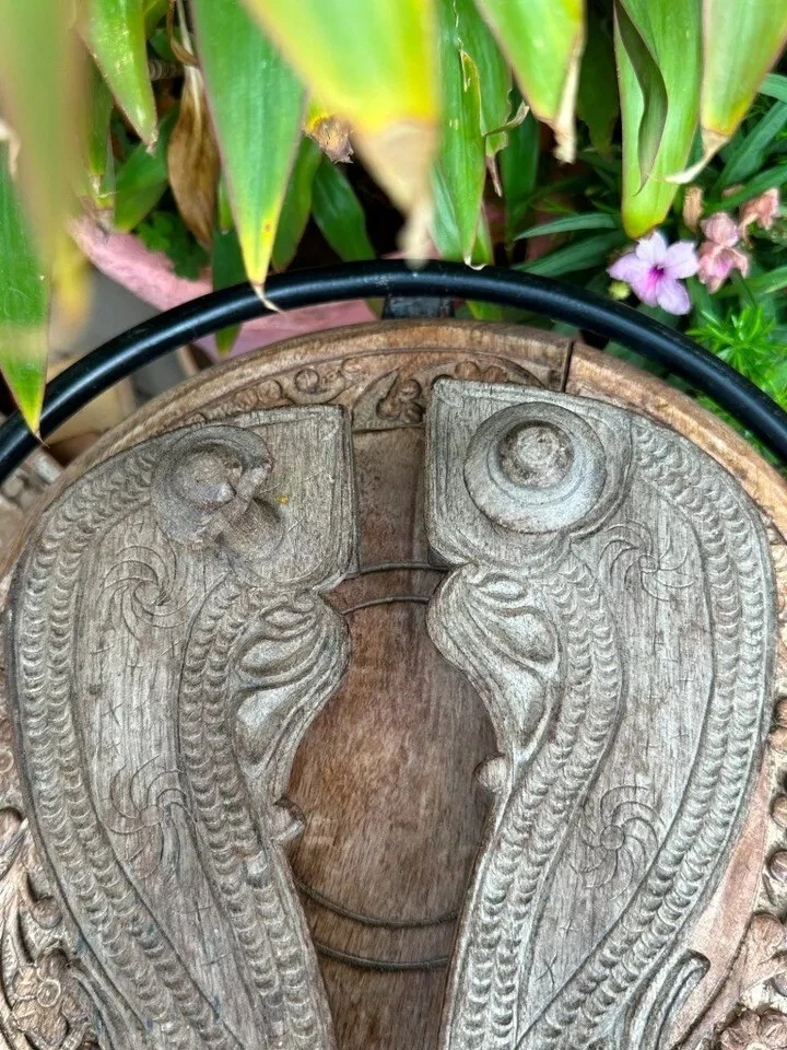 Chinelo antigo de madeira feito à mão santo hindu Khadau - Imagem 4 de 4