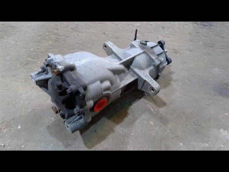 Conjunto de suporte diferencial traseiro Hyundai Santa Fe 2007-2009 fabricante de equipamento original  - Imagem 3 de 4