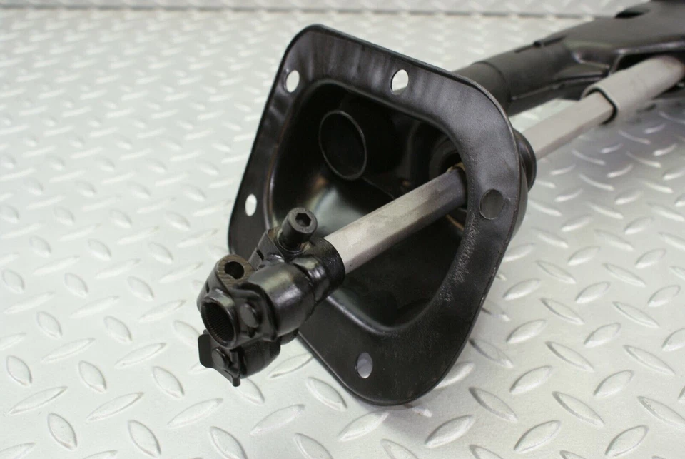 ⚙3210⚙ Mercedes-Benz W115 220D Steering Column — 第 4/4 张图片