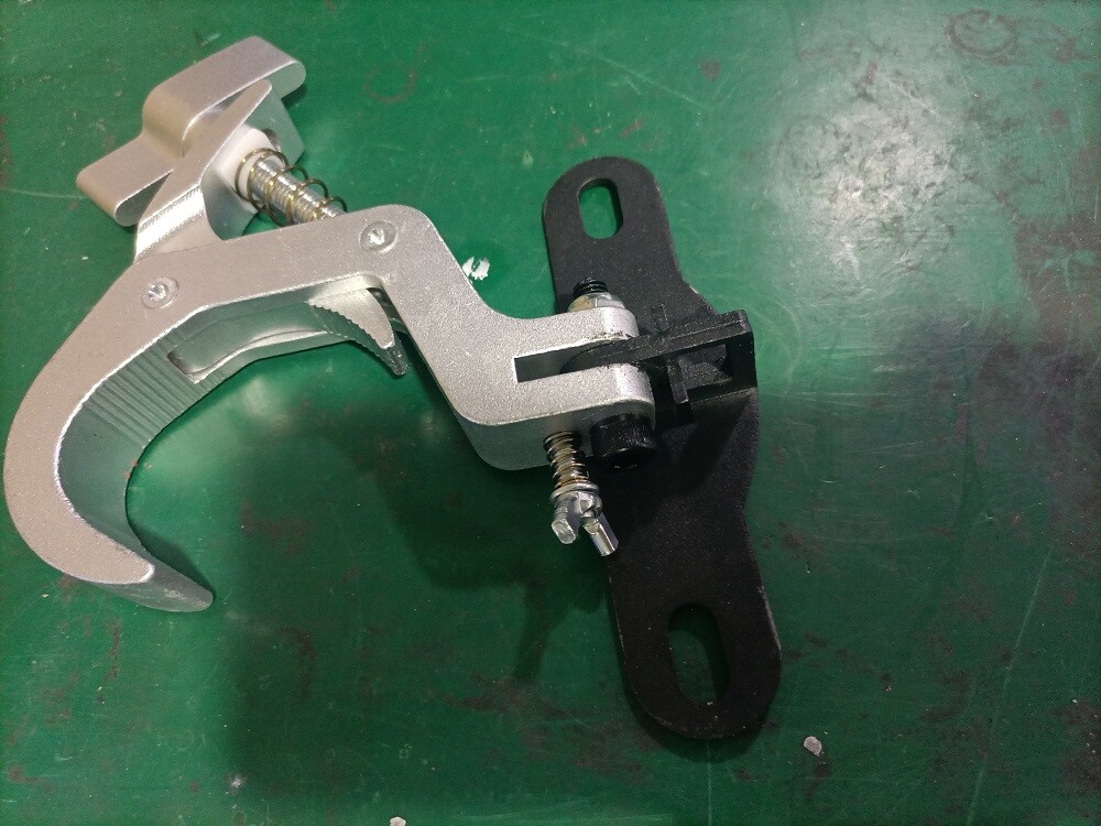 Simple Clamp Aluminum Integrated Stage Hook Cast Steel Folding Light
