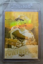 2020 Topps Fire - Gold Minted - Power And Pride Jose Altuve PP-13 Houston Astro