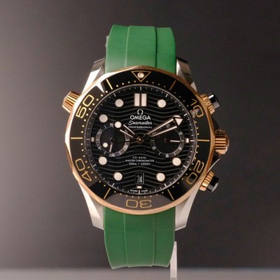 OMEGA Seamaster Diver 300M Steel & Sedna Gold 210.22.44.51.01.001 Box & Papers