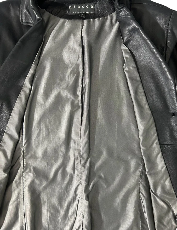 Chaqueta para mujer Giacca (M) negra de cuero suave genuino con 3 botones mangas 3/4 forrada Foto 4 de 4