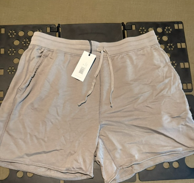 Reigning Champ Lightweight Terry Cut-Off Short 5.5