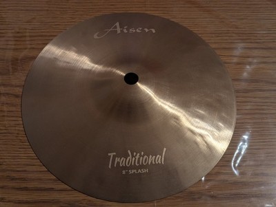 Aisen 8 In Traditional Splash Cymbal ( New ) W/ 2 Cymbal Felts