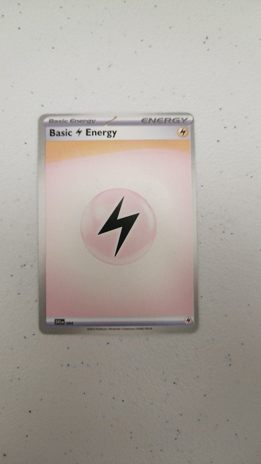 Ghosted/Sun bleached Basic Energy SVEN 004
