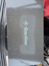 Finedine 6 Pieces Set In Luxury Gift Box Decanter W/ Lid And 4 Whiskey Glasses