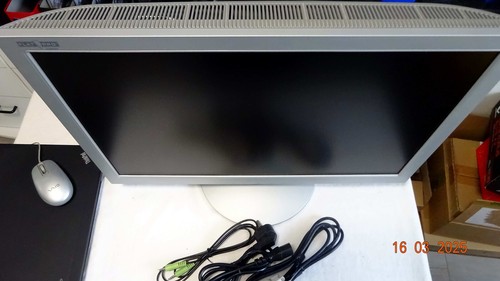 Medion MD30222 55,9cm (22")LCD TFT Monitor eingebaute Lautsprecher - Bild 3 von 7