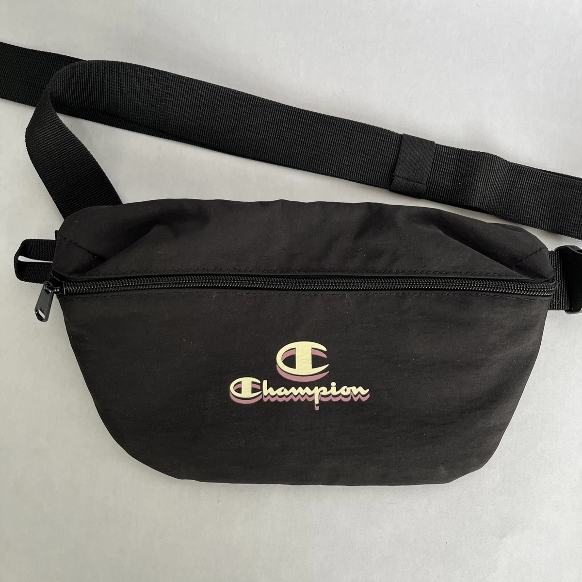 Champion shoulder bag deals